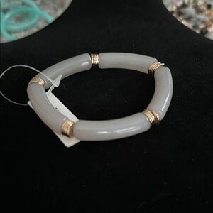 ☘️Elegant Gray and Gold Stretch Bracelet